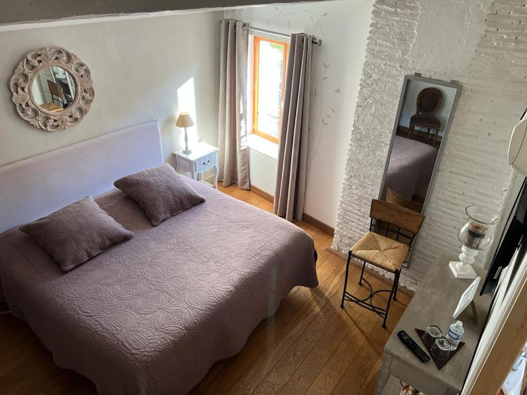 Chambres D'Hotes Mado Et Lulu コローニュ・オー・モン・ドール エクステリア 写真